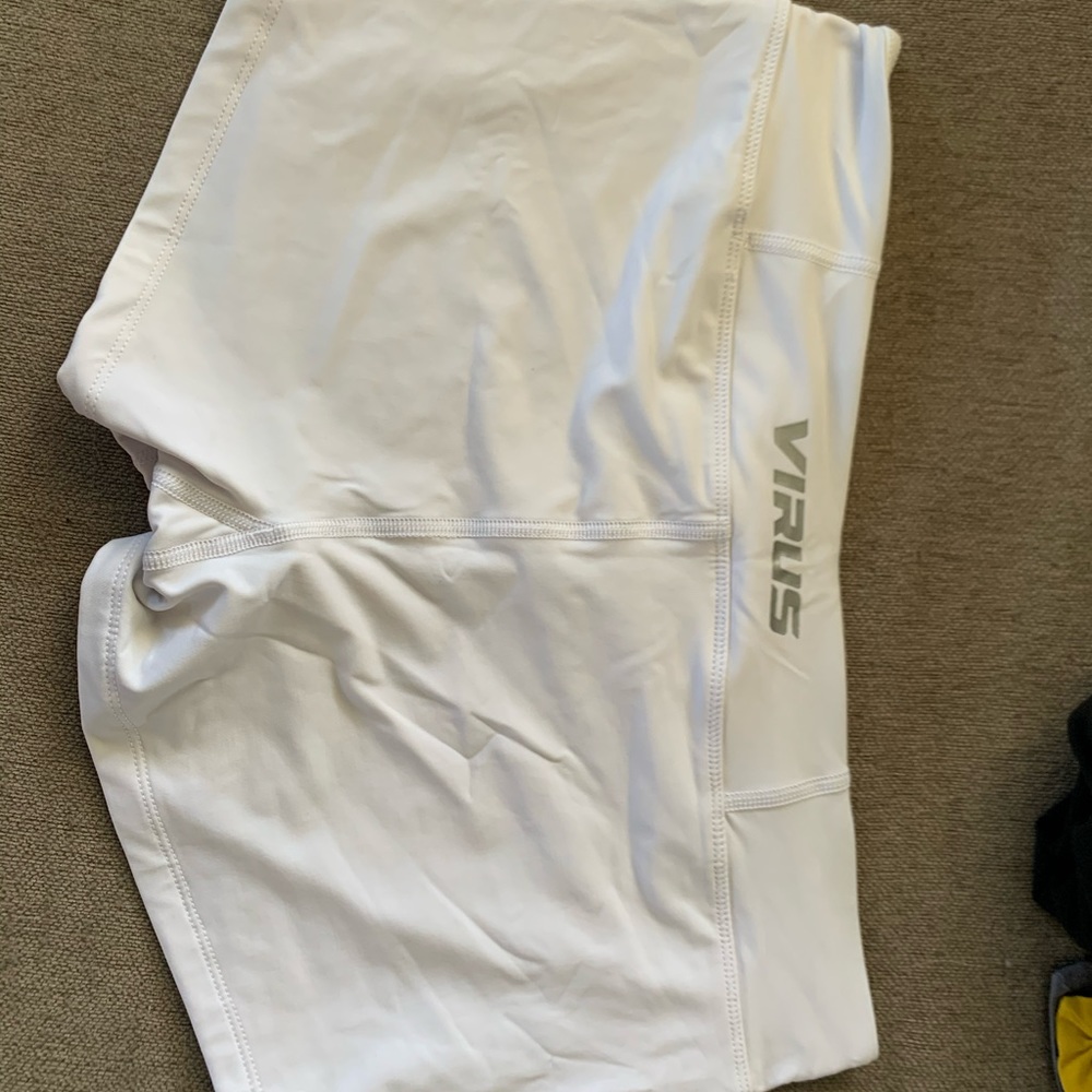 Virus shorts